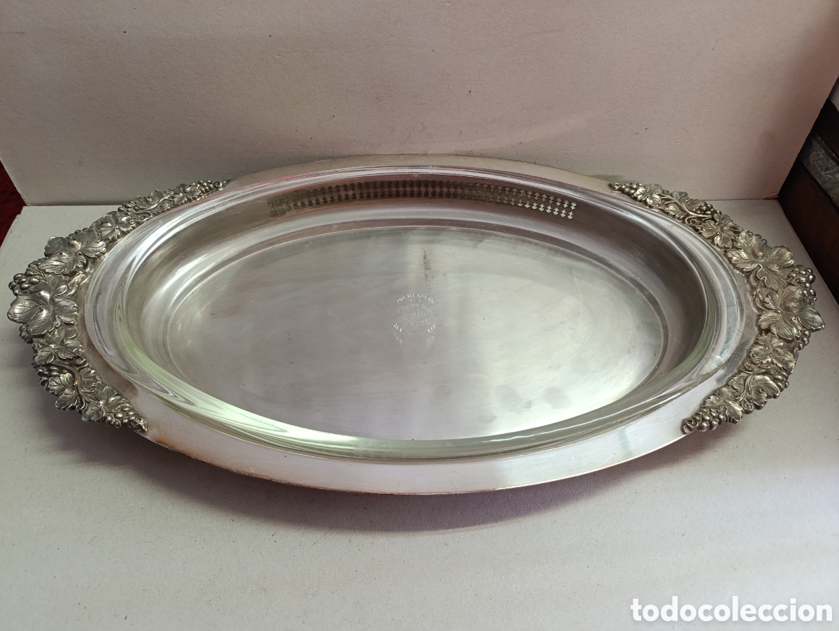 Antig&uuml;edades: BANDEJA DE GRAN TAMA&Ntilde;O EN METAL PLATEADO CON BANDEJA DE CRISTAL. OVALADA.