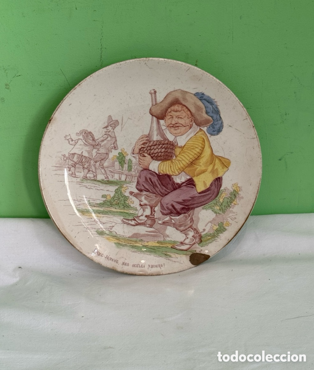 Antiques: Plato parlante Sarreguemines Francia escena humor&iacute;stica vino siglo XIX Utzschneider.