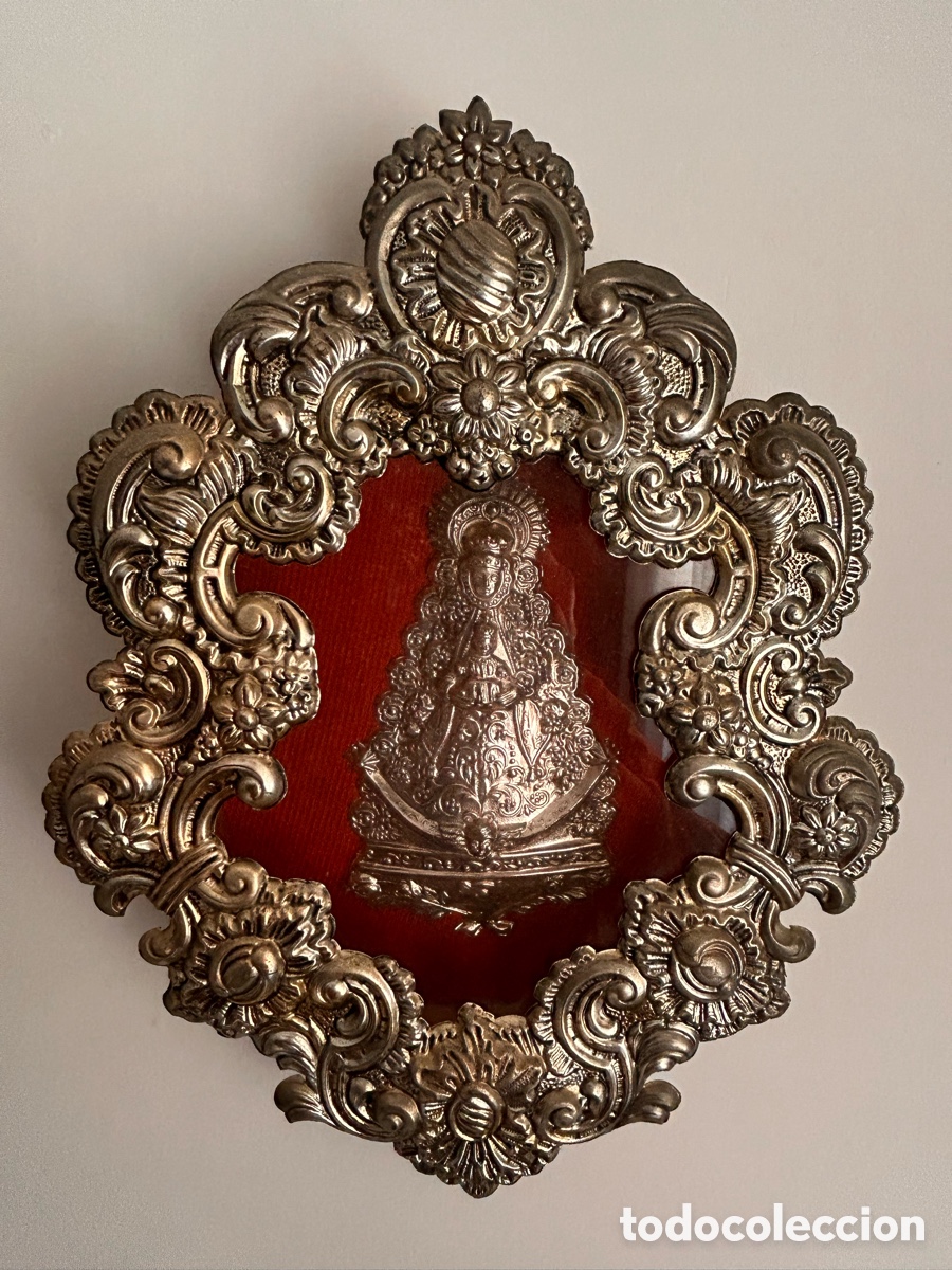 Antig&uuml;edades: Relicario Virgen del Roc&iacute;o y Virgen de la Cinta