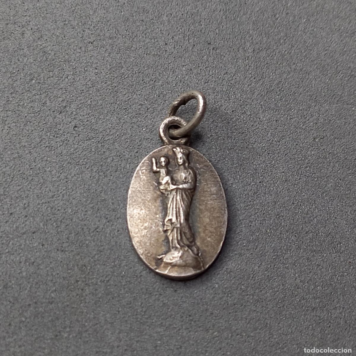 Antig&uuml;edades: Antigua Medalla de Notre Damme de Francia (Nuestra Se&ntilde;ora)