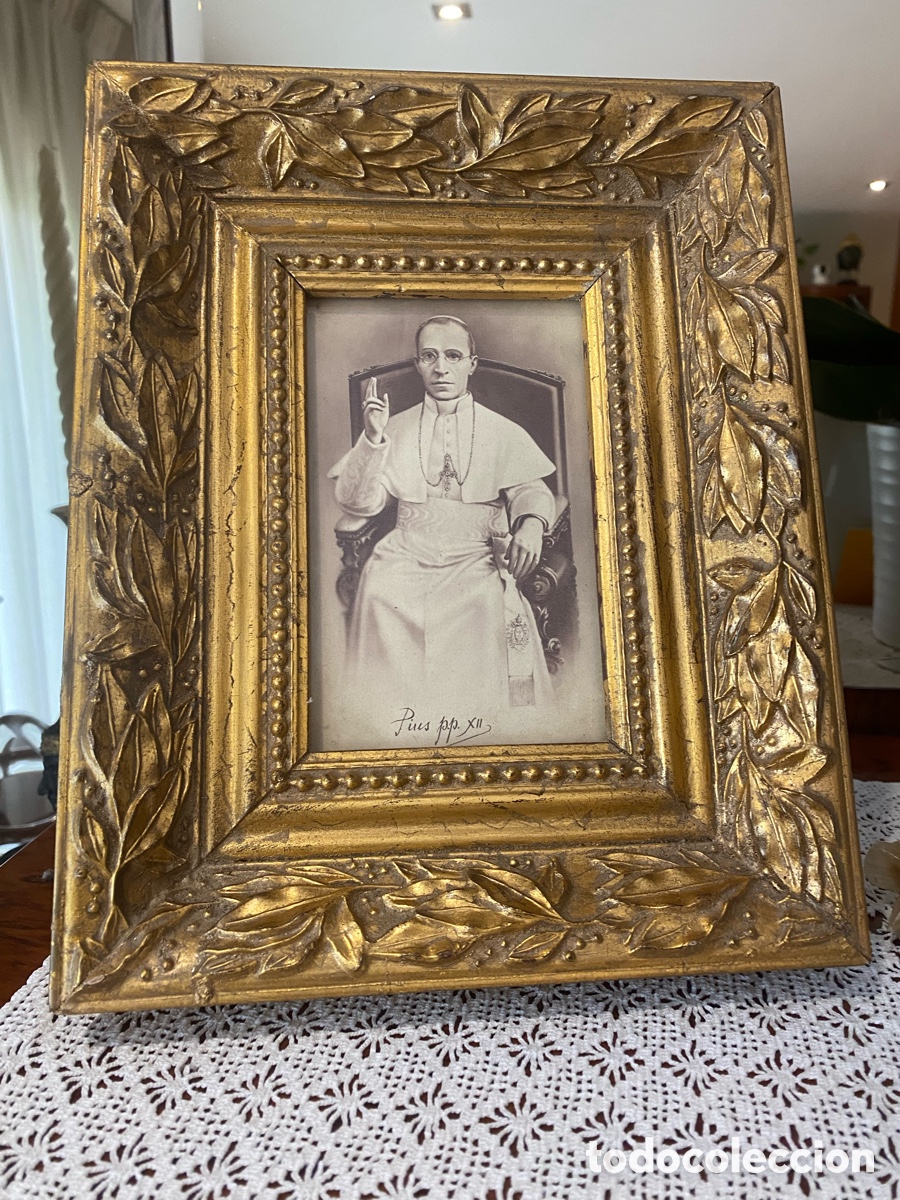 Antig&uuml;edades: Marco dorado antiguo de Pius pp XII facsimil - Foto 2