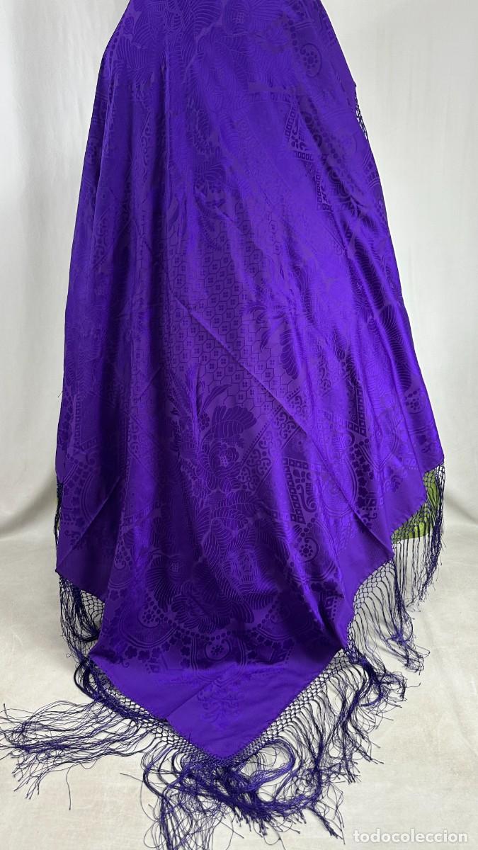 Antig&uuml;edades: Mant&oacute;n morado adamascado - Foto 9