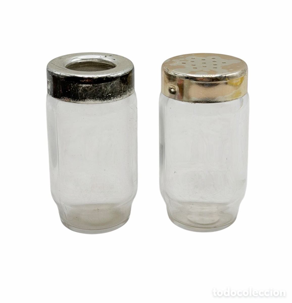 Antiguidades: Salero y Palillero Plateados