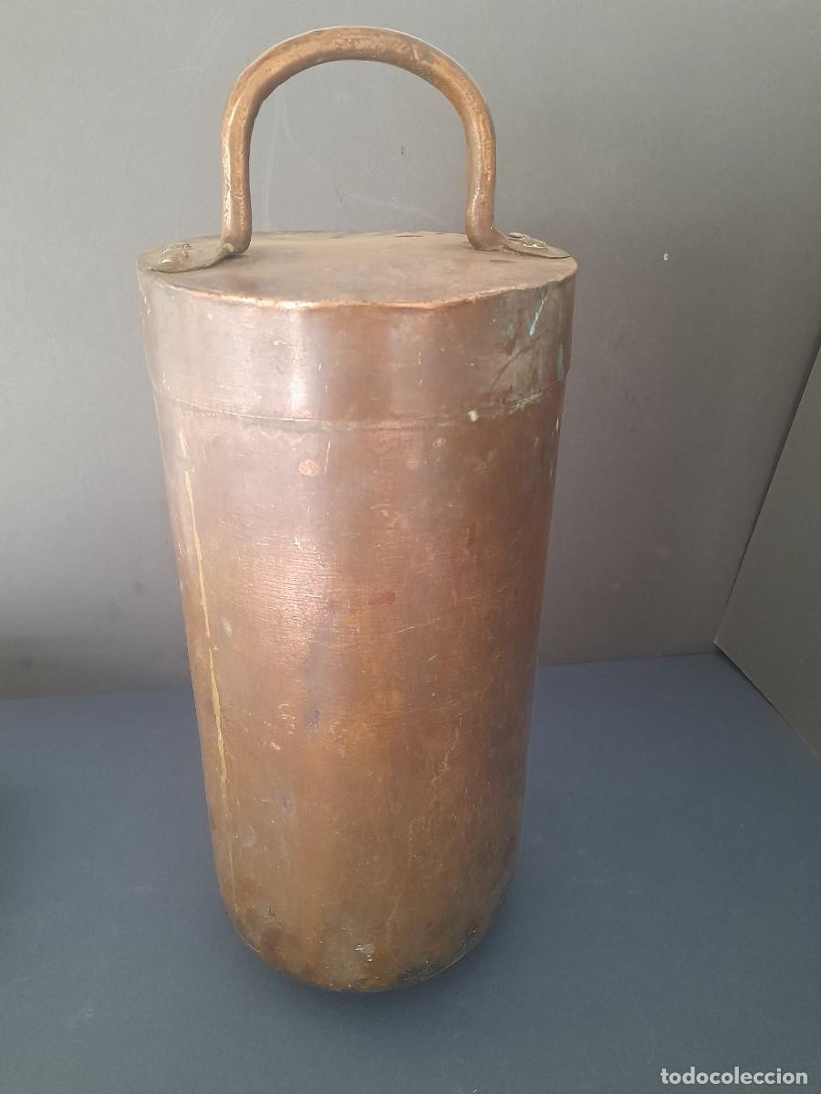 Antig&uuml;edades: Antigua heladera de cobre, altura 37cm aprox sin asa, diametro 18cm aprox, 2954g