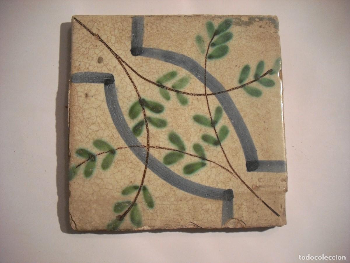 Antiguidades: ANTIGUO AZULEJO DEL SIGLO XVIII . 13 X 13 CM