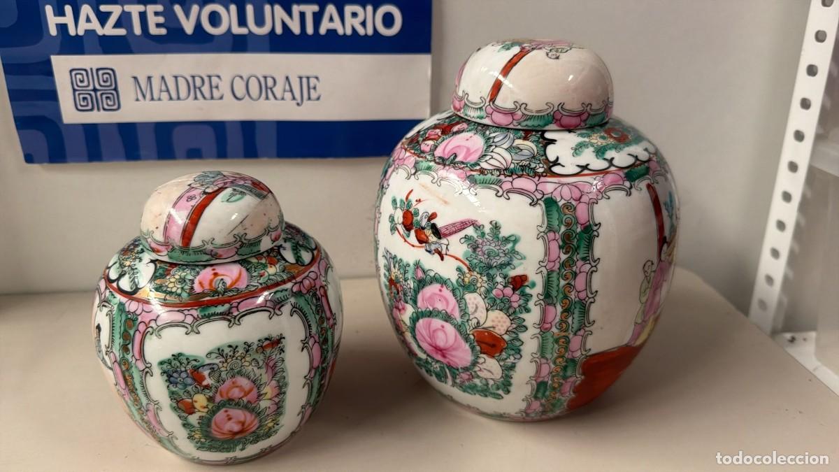 Antig&uuml;edades: Lote 2 Tibores Chinos Vintage Rose Medallion (22 y 14,5 cm) - Tapas reparadas / Con taras.