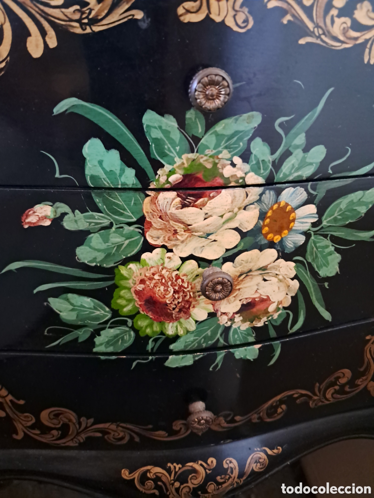 Antig&uuml;edades: Pareja de mesillas de noche estilo isabelino