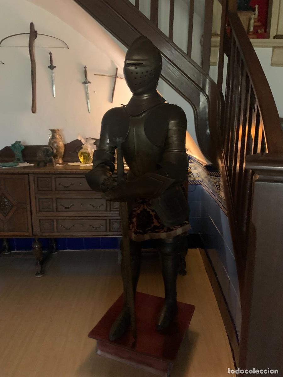 Antig&uuml;edades: ARMADURA CABALLERO MEDIEVAL - Foto 1