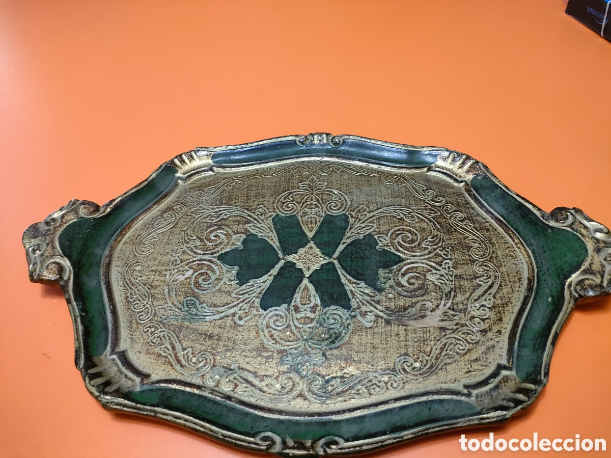 Antig&uuml;edades: Antigua bandeja italiana de madera