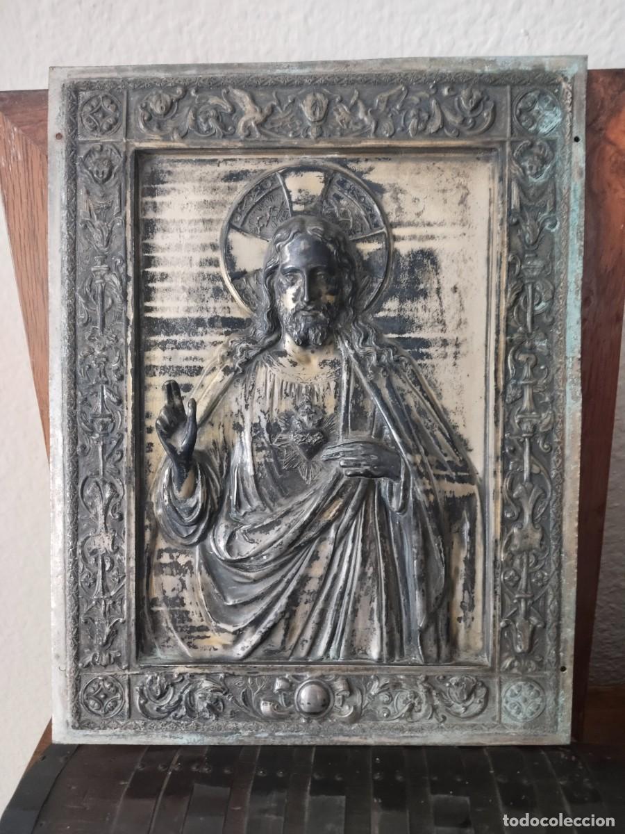 Antiques: Placa del Sagrado Coraz&oacute;n de Jes&uacute;s 24 x 31 cm.