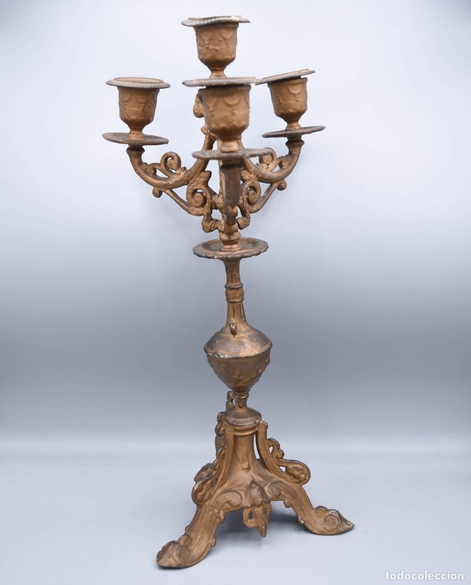 Antig&uuml;edades: Candelabro antiguo de metal - Foto 5
