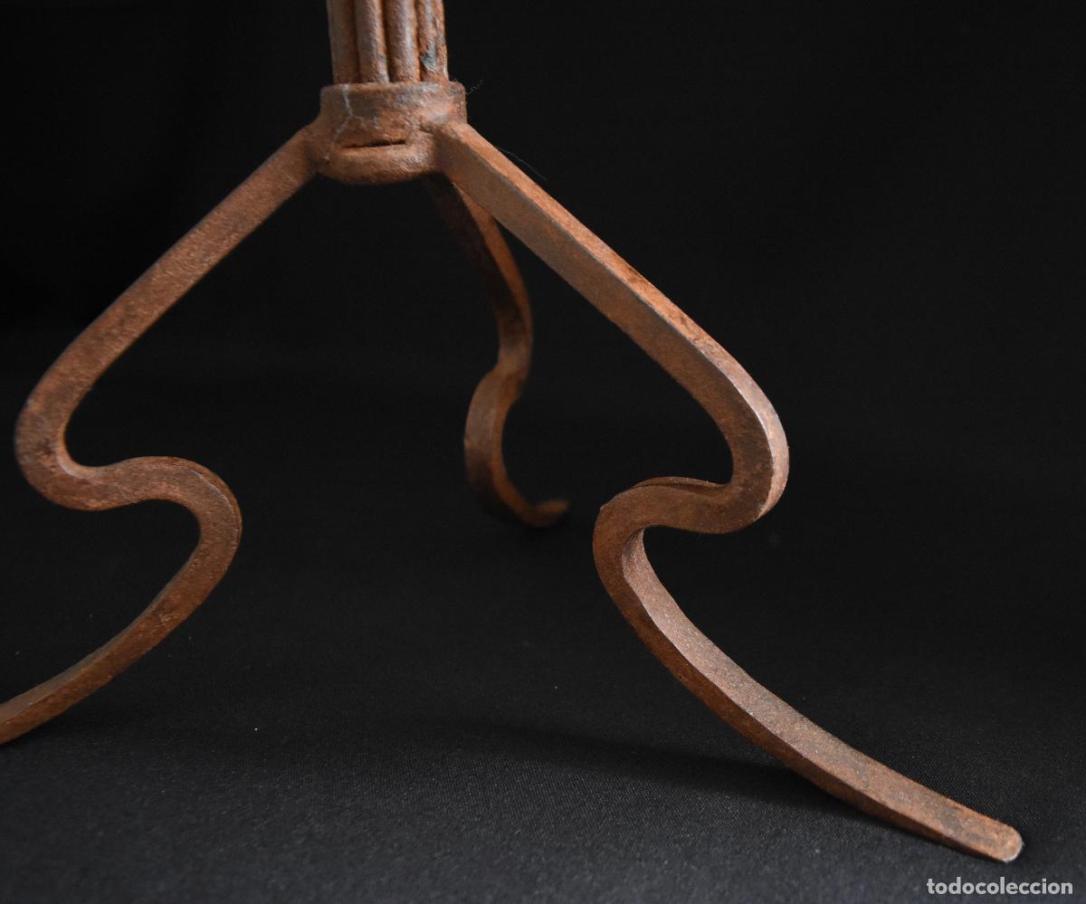 Antig&uuml;edades: Candelabro de hierro para dos velones - Foto 7