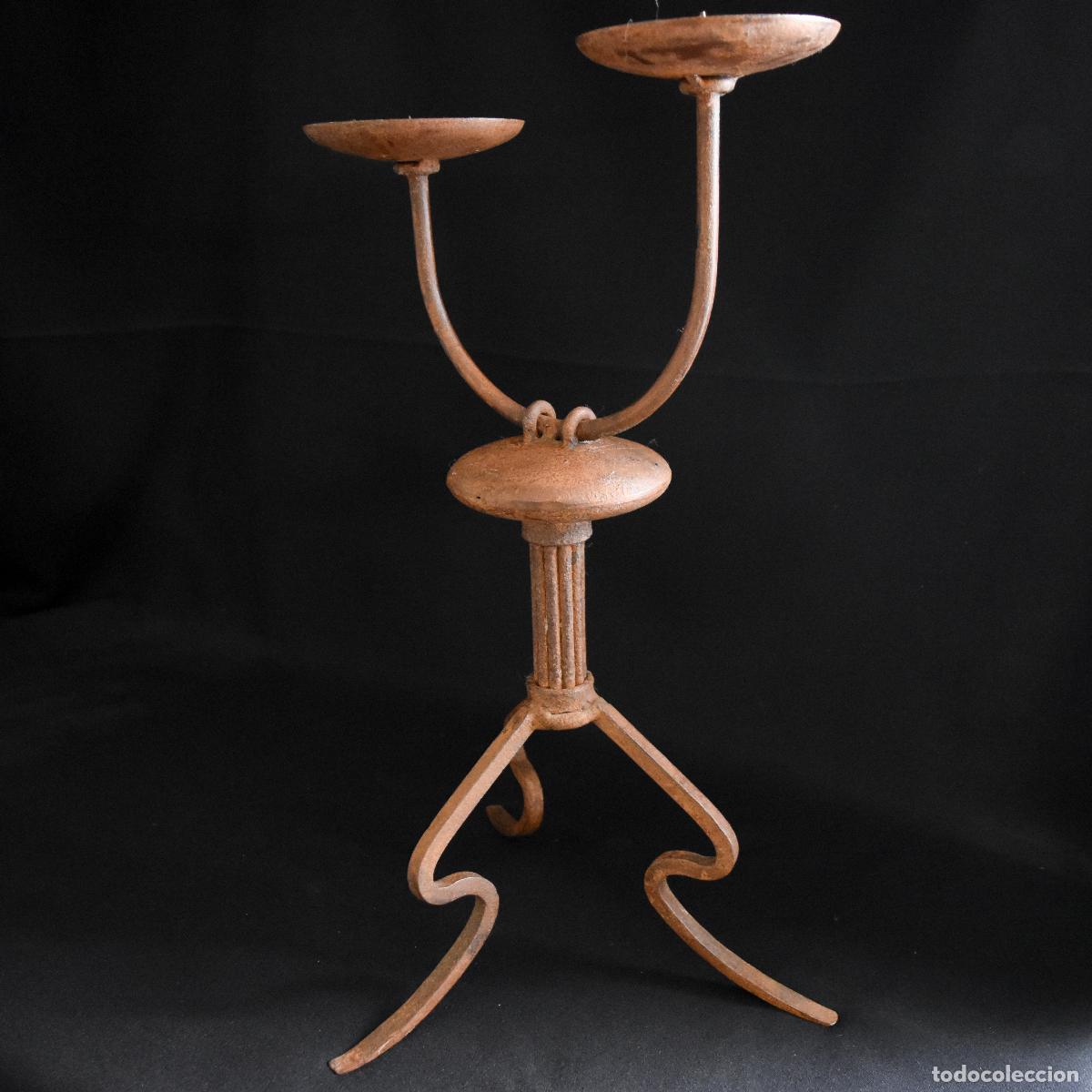 Antig&uuml;edades: Candelabro de hierro para dos velones - Foto 10