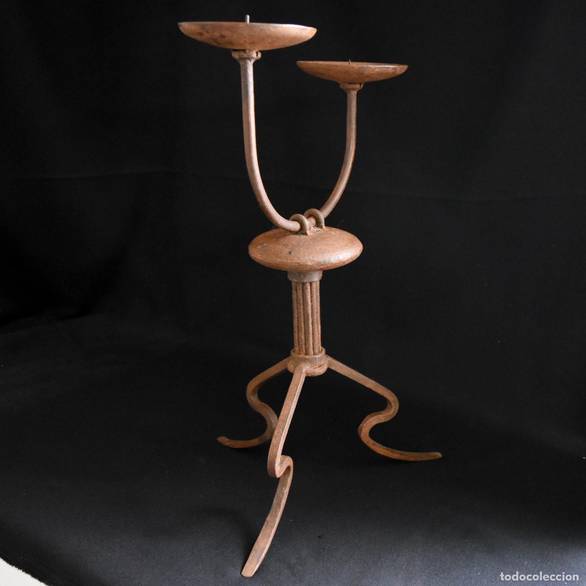 Antig&uuml;edades: Candelabro de hierro para dos velones - Foto 11