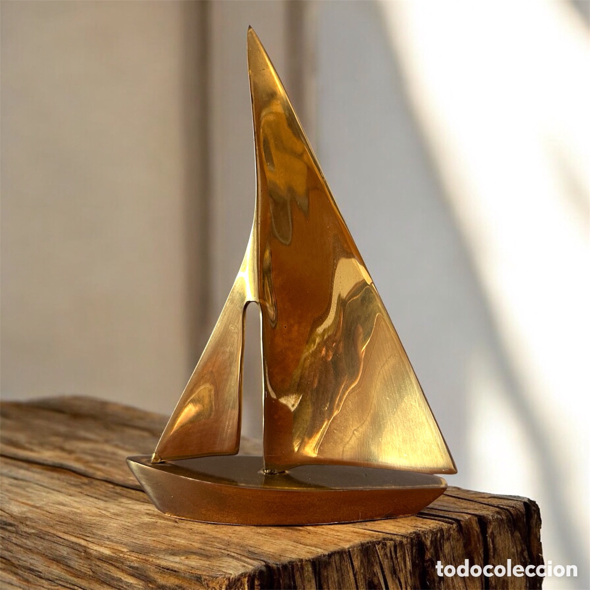 Antig&uuml;edades: Velero decorativo vintage de lat&oacute;n macizo &ndash; Figura n&aacute;utica elegante