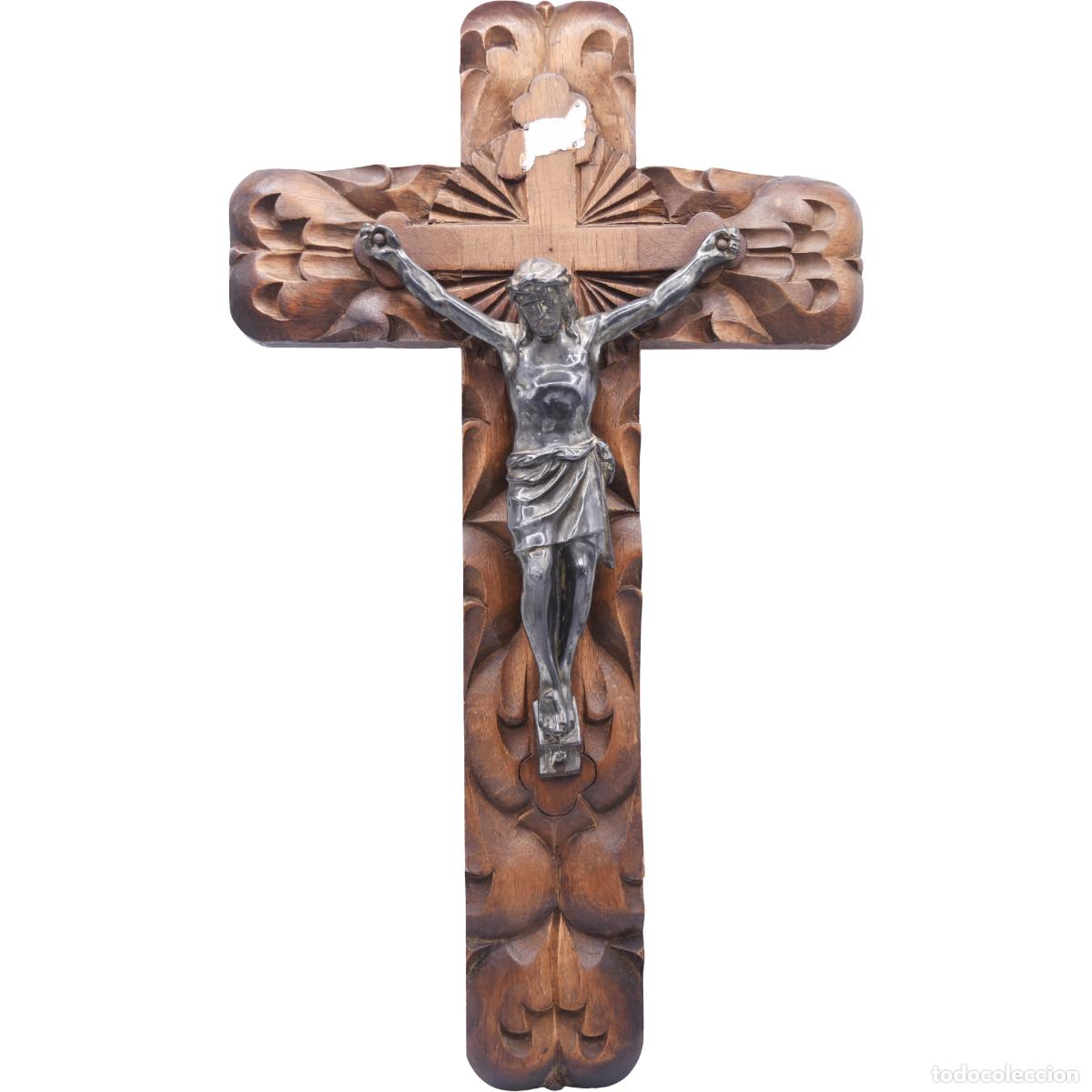Antig&uuml;edades: Crucifijo de metal y madera de buen tama&ntilde;o