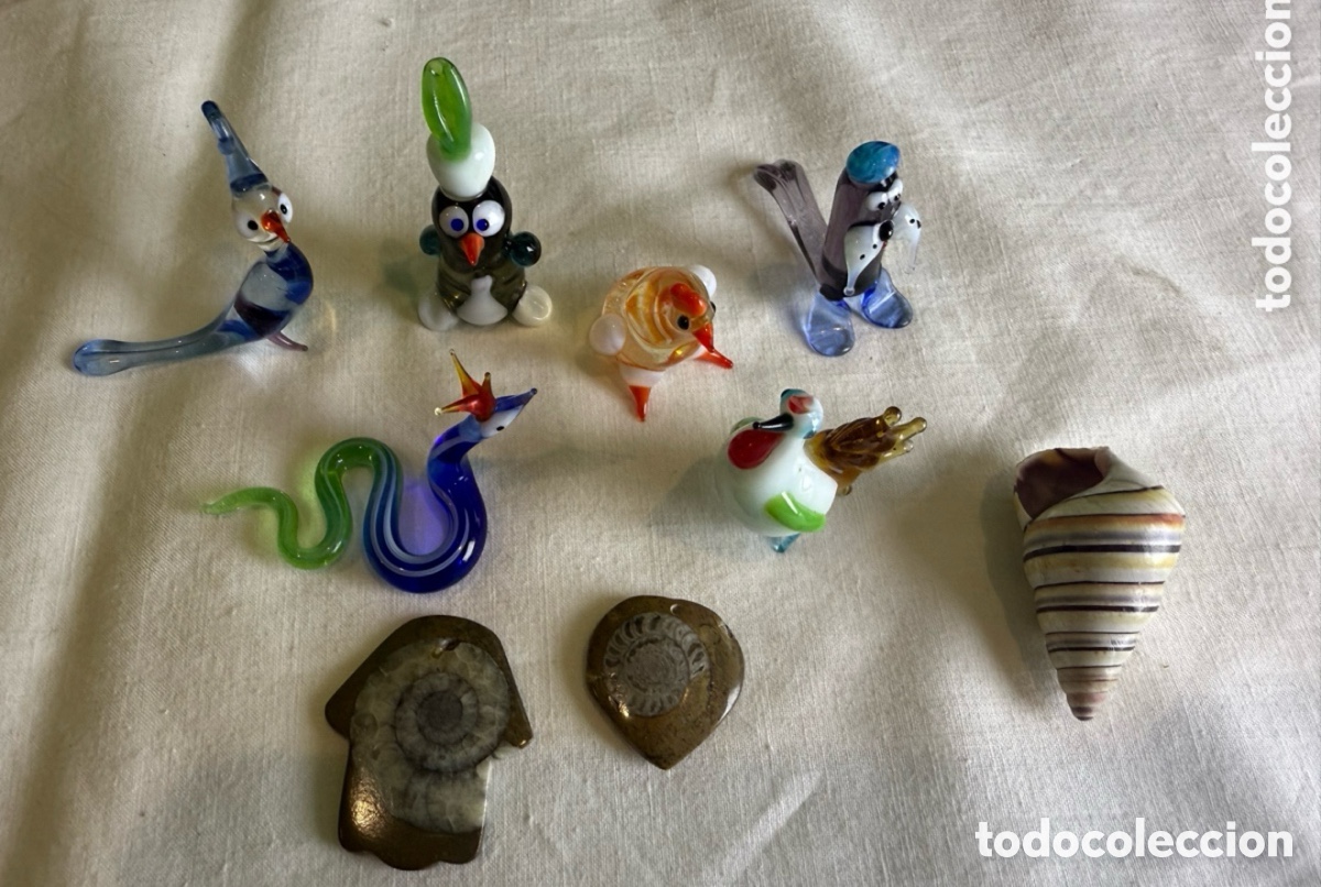 Antiquit&auml;ten: LOTE MINIATURAS FIGURAS CRISTAL MURANO + F&Oacute;SILES AMMONITES Y CONCHA