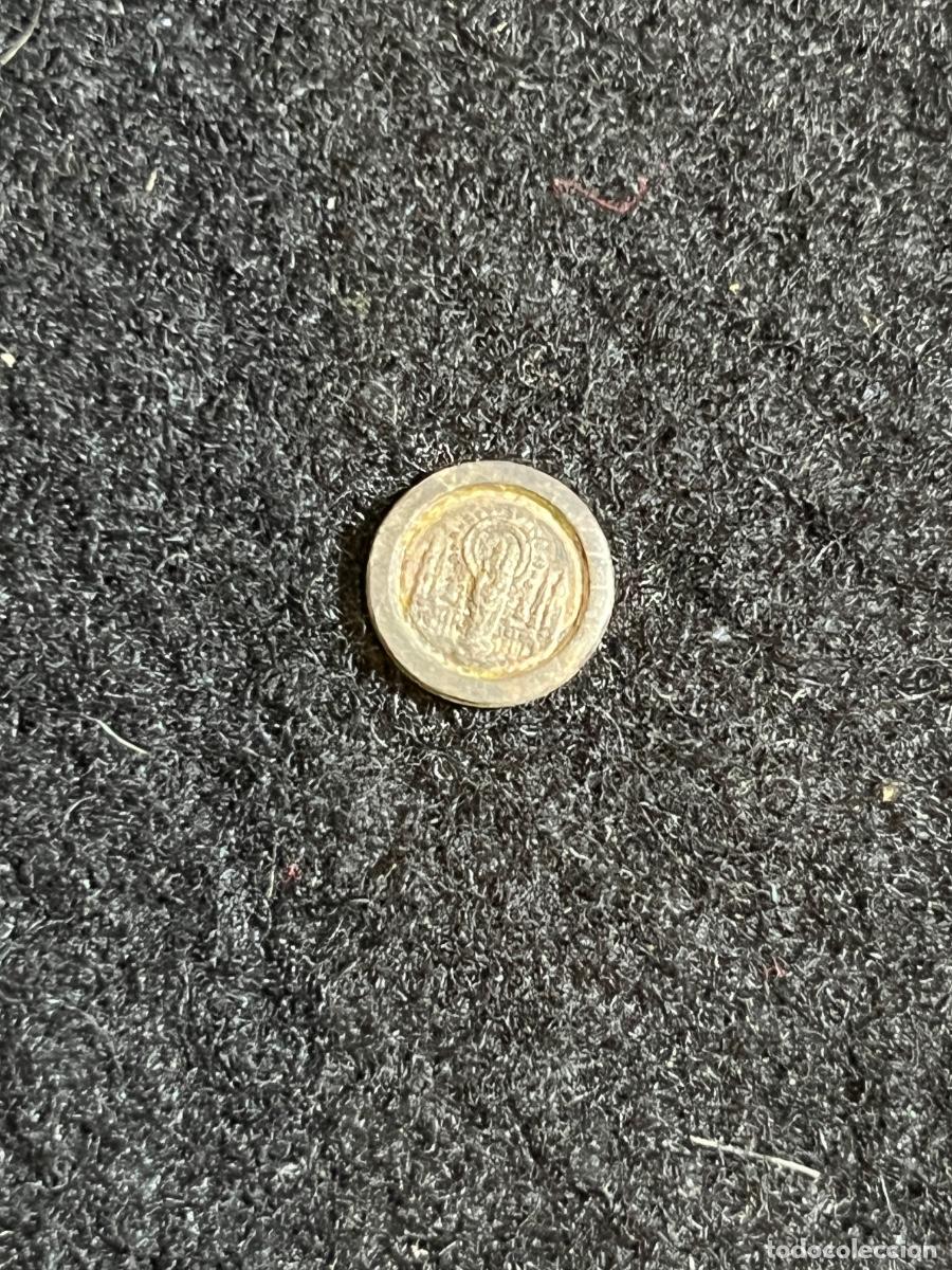 Oggetti Antichi: Medalla Virgen del Pilar Zaragoza souvenir token bimet&aacute;lico Bas&iacute;lica vintage