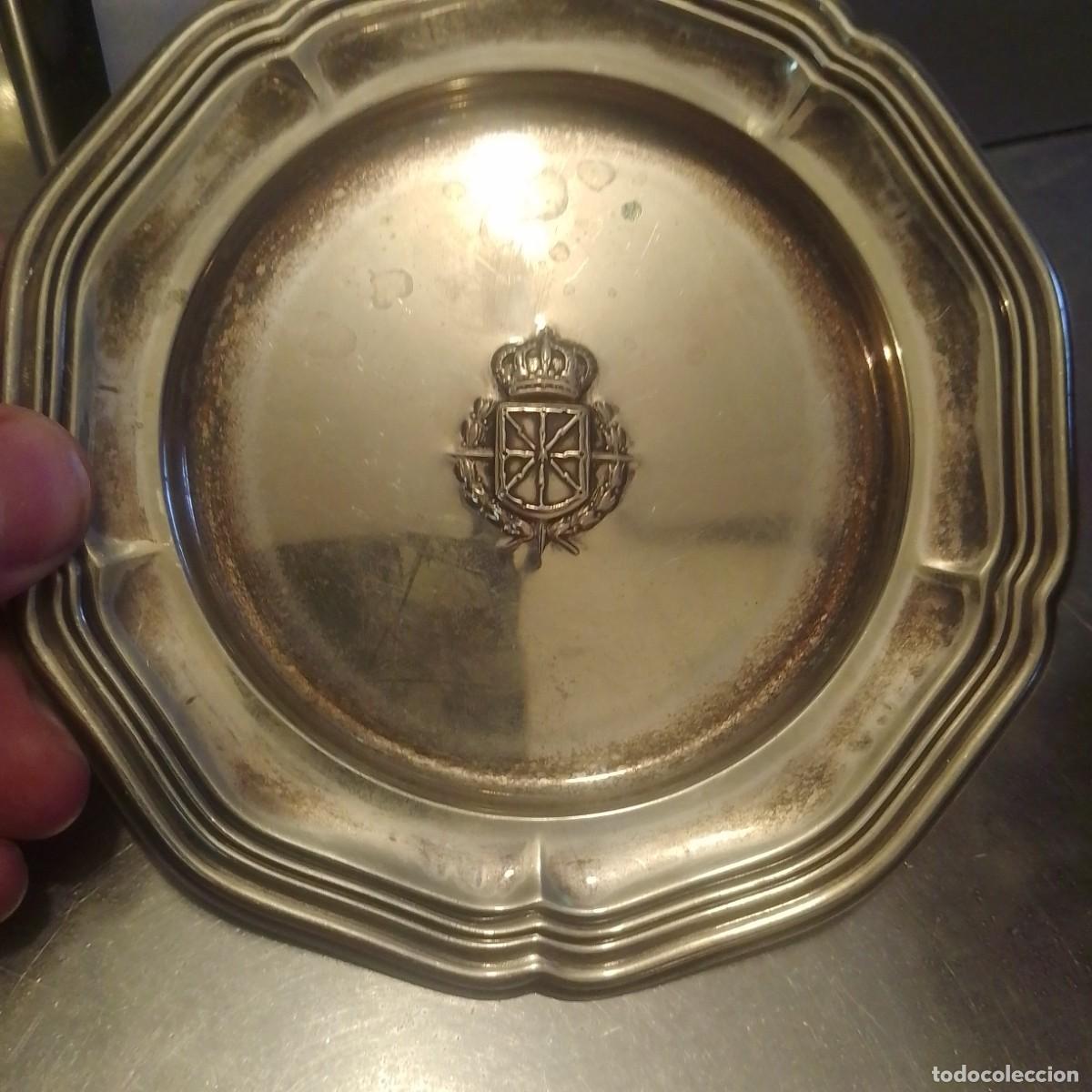 Antig&uuml;edades: Plato antiguo de Alpaca &rdquo;Escudo de Navarra&rdquo; - Foto 6