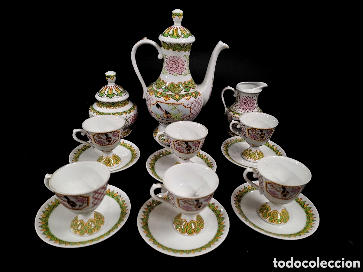 Antiguidades: JUEGO DE T&Eacute; DE PORCELANA JAPONESA CON UN ORIGINAL Y DETALLADO DISE&Ntilde;O