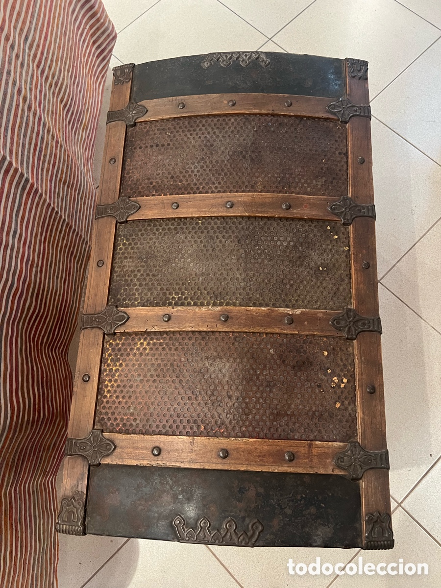 Antig&uuml;edades: Ba&uacute;l antiguo, metal y madera. - Foto 3