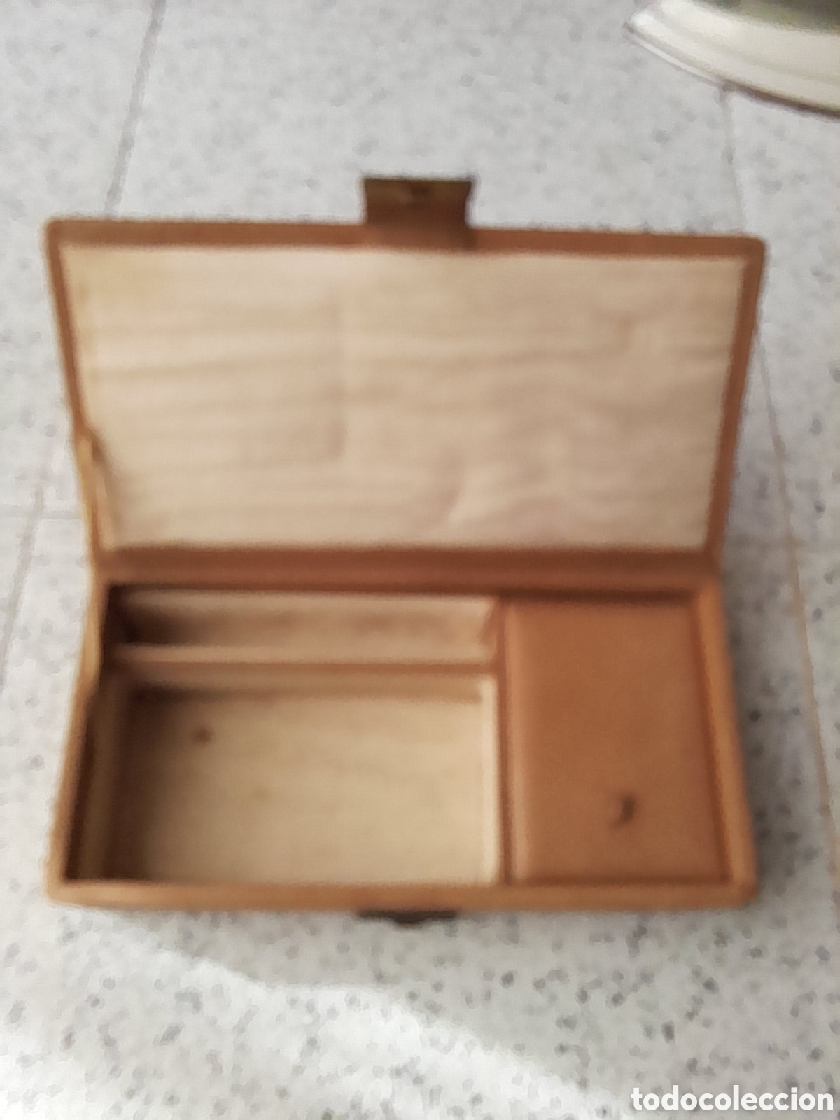 Antig&uuml;edades: Antiguo Joyero de Tocador en Piel y Raso (A&ntilde;os 40-50) - Vintage