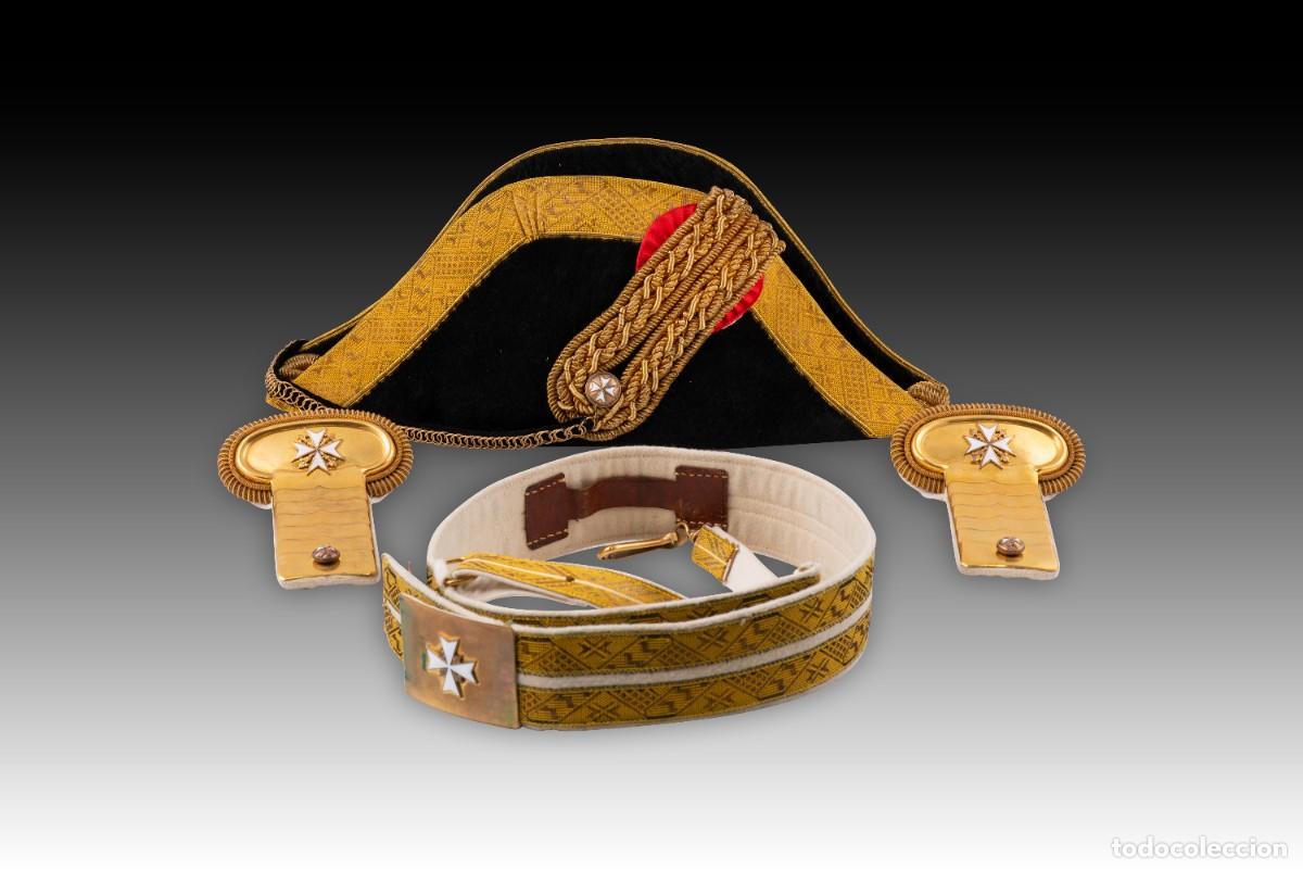 Antig&uuml;edades: Conjunto, Orden de Malta. Espa&ntilde;a, posiblemente hacia principios del siglo XX.