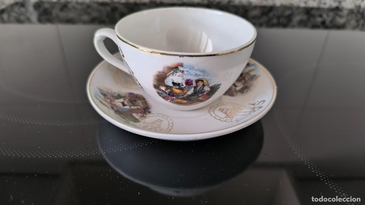 Antig&uuml;edades: Juego de caf&eacute;/t&eacute; Antiguo La Cartuja de Sevilla - Modelo Floristas (A&ntilde;os 40-50) policronado filo oro