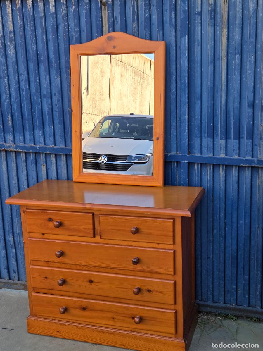 Antig&uuml;edades: comoda con espejo de madera gastos de envio 75&euro;