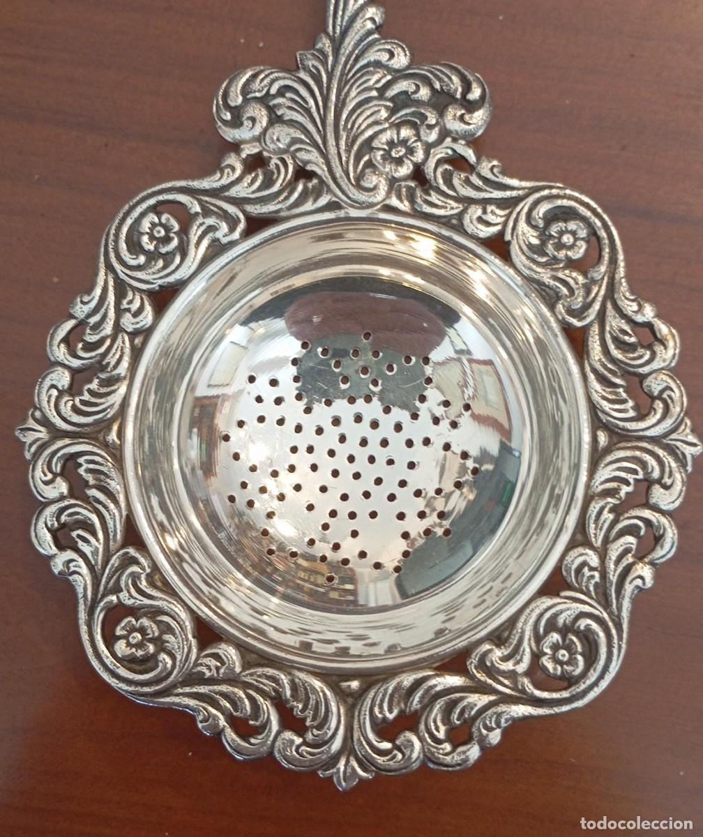 Antiques: Colador de te Vintage ba&ntilde;ado en plata