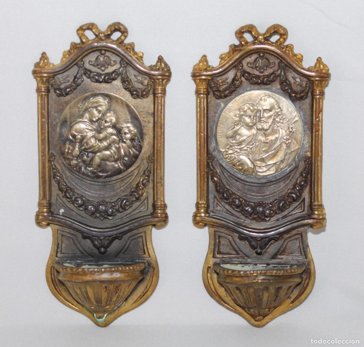 Antig&uuml;edades: Pareja de benditeras antiguas de bronce. Virgen de la Silla y San Jos&eacute; con el Ni&ntilde;o.