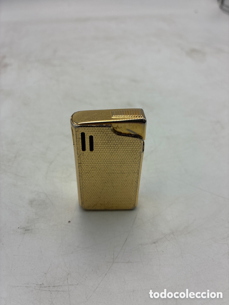 Antig&uuml;edades: Encendedor Dorado Royal M&aacute;ster.