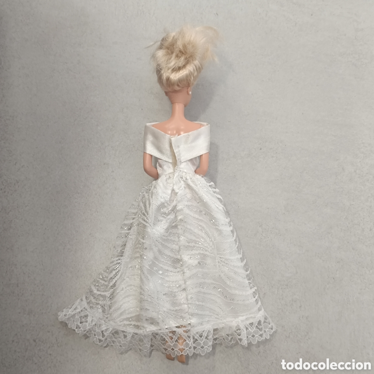 Antig&uuml;edades: Mu&ntilde;eca Barbie de gala. - Foto 4