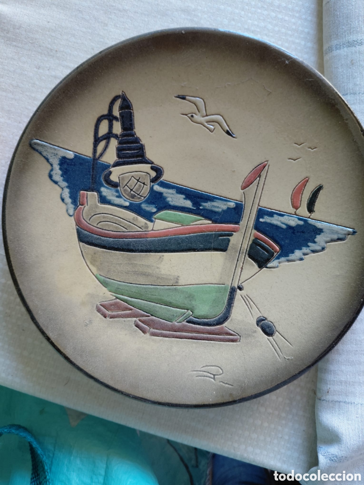 Antig&uuml;edades: Plato Decorativo Barco Pesca Marino