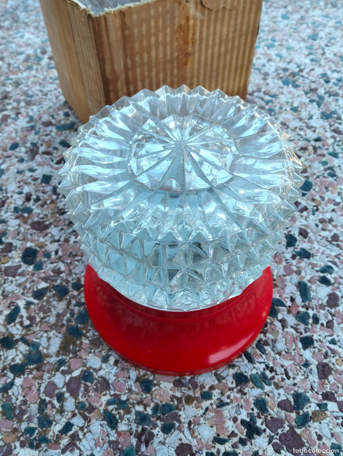 Antig&uuml;edades: L&aacute;mpara pared techo aplique redondo tulipa transparente plaf&oacute;n rojo antiguo Luxus vintage a&ntilde;os 70