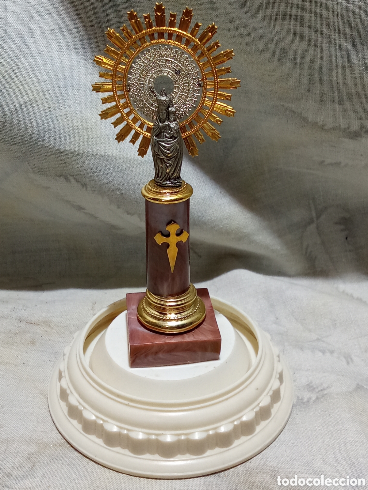 Antiguidades: PEQUE&Ntilde;A VIRGEN DE LOS DESAMPARADOS