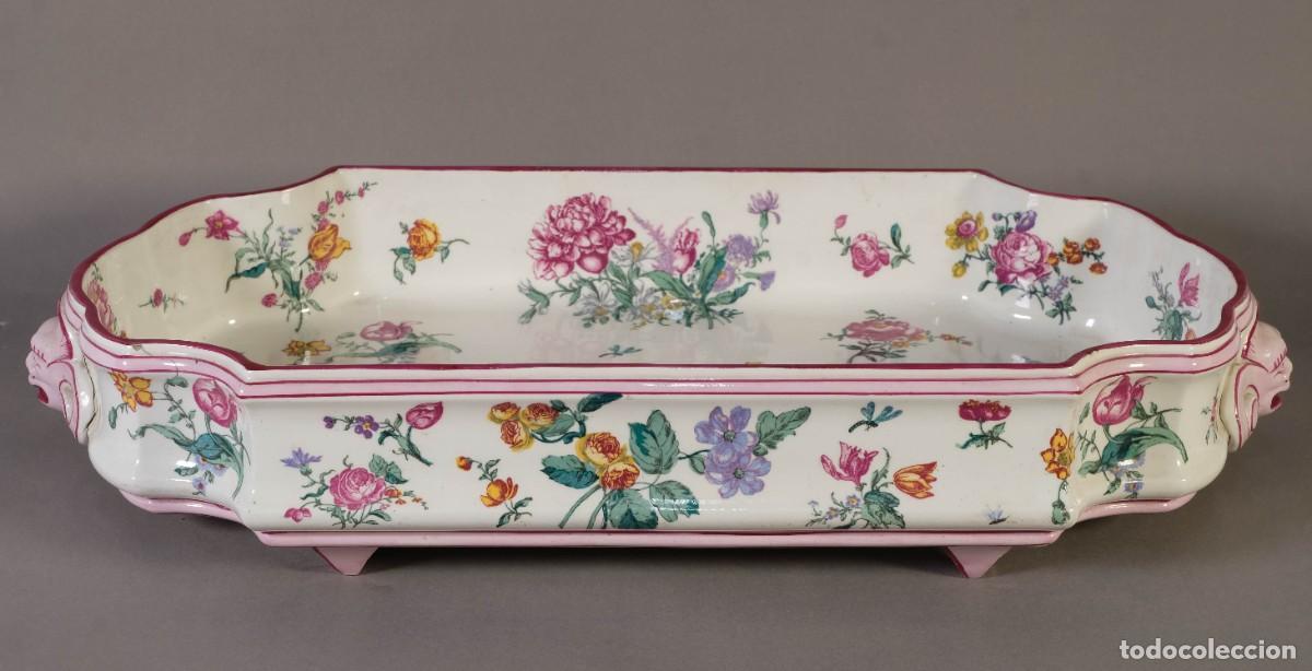 Antig&uuml;edades: BANDEJA EN PORCELANA GLEN ILUMINADA MOTIVOS FLORALES