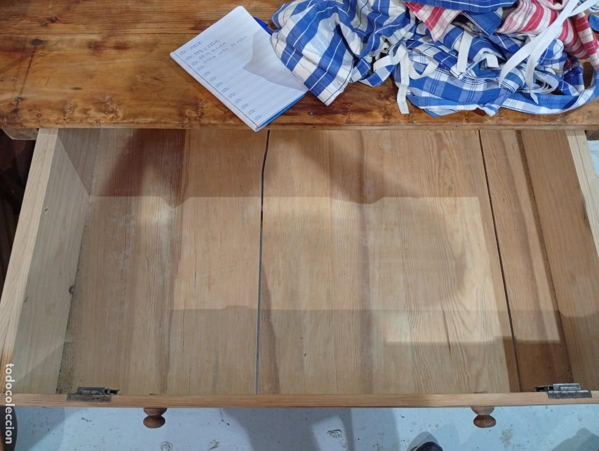 Antig&uuml;edades: Mesa tocinera r&uacute;stica antigua de grandes dimensiones. - Foto 14