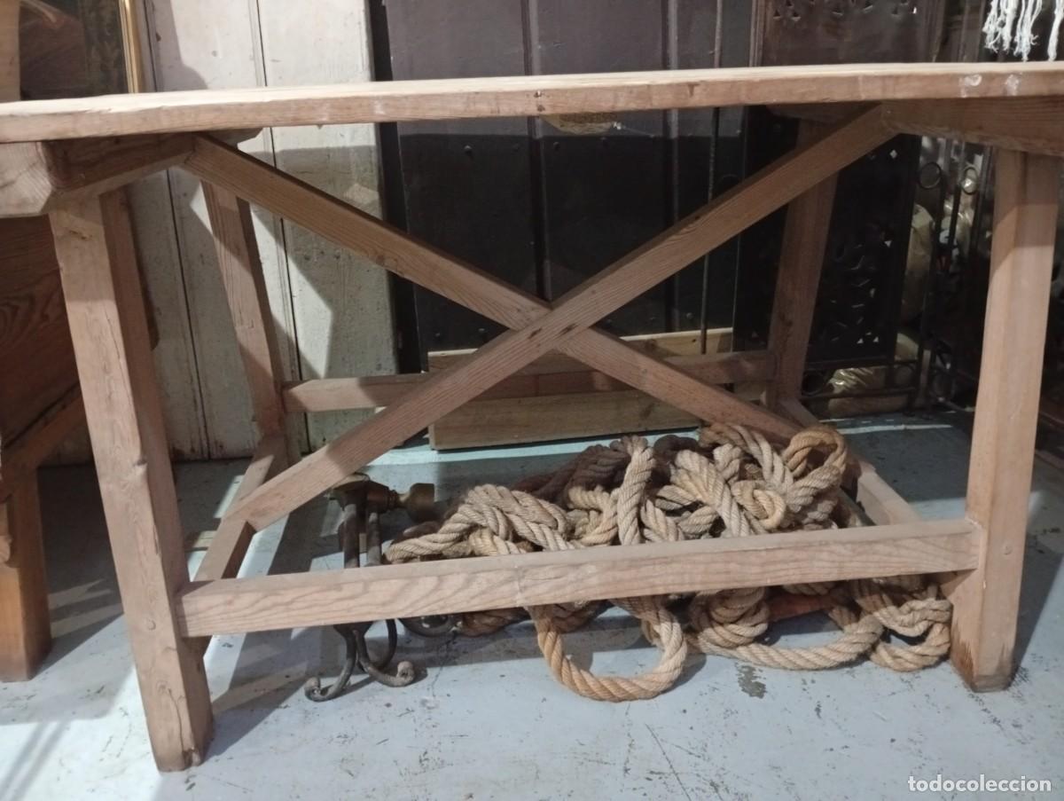 Antig&uuml;edades: Mesa rustica de grandes dimensiones. Siglo XIX. - Foto 8