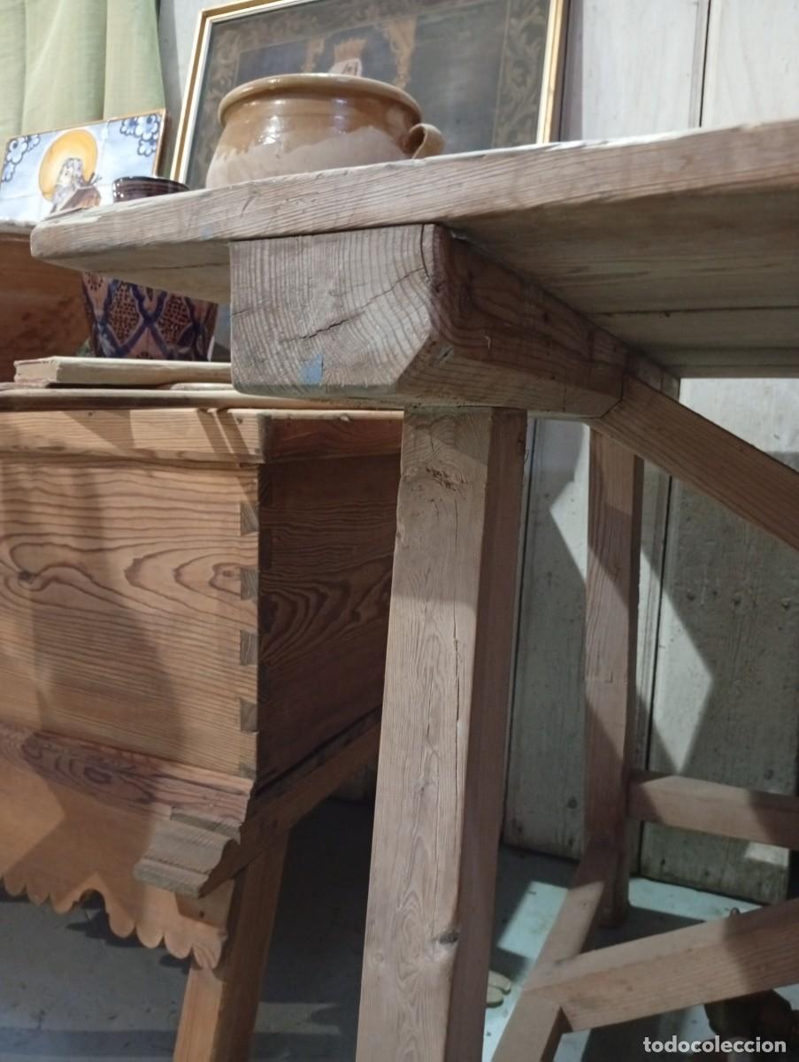 Antig&uuml;edades: Mesa rustica de grandes dimensiones. Siglo XIX. - Foto 10