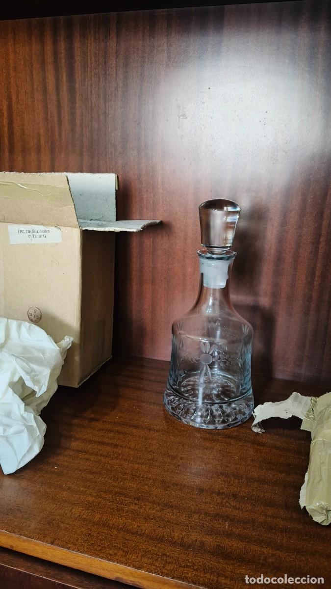 Antig&uuml;edades: Carafe a whisky cristal de boh&egrave;me 32 cm et 2,5 kg neuve dans son emballage d'origine