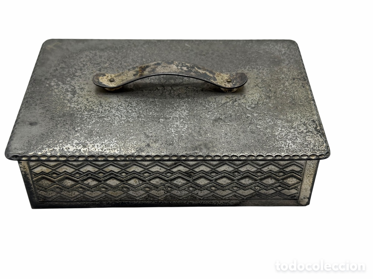 Antiques: Antigua Caja Plateada