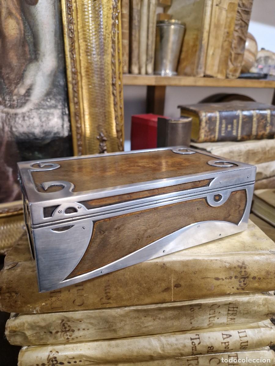 Antig&uuml;edades: Caja de Georg Adam Scheid. Plata y madera. - Foto 2