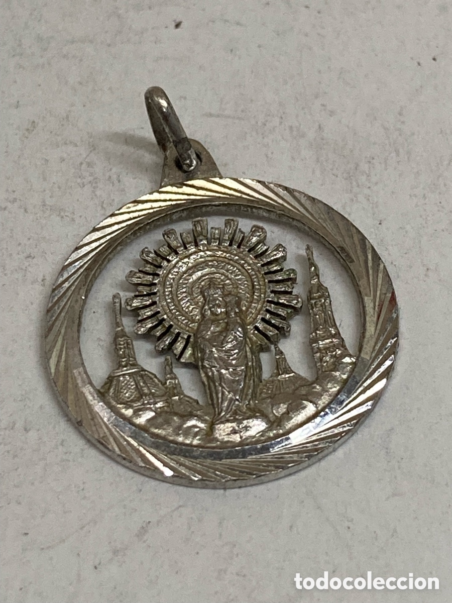 Antig&uuml;edades: Medalla de plata religiosa C586 - Foto 1