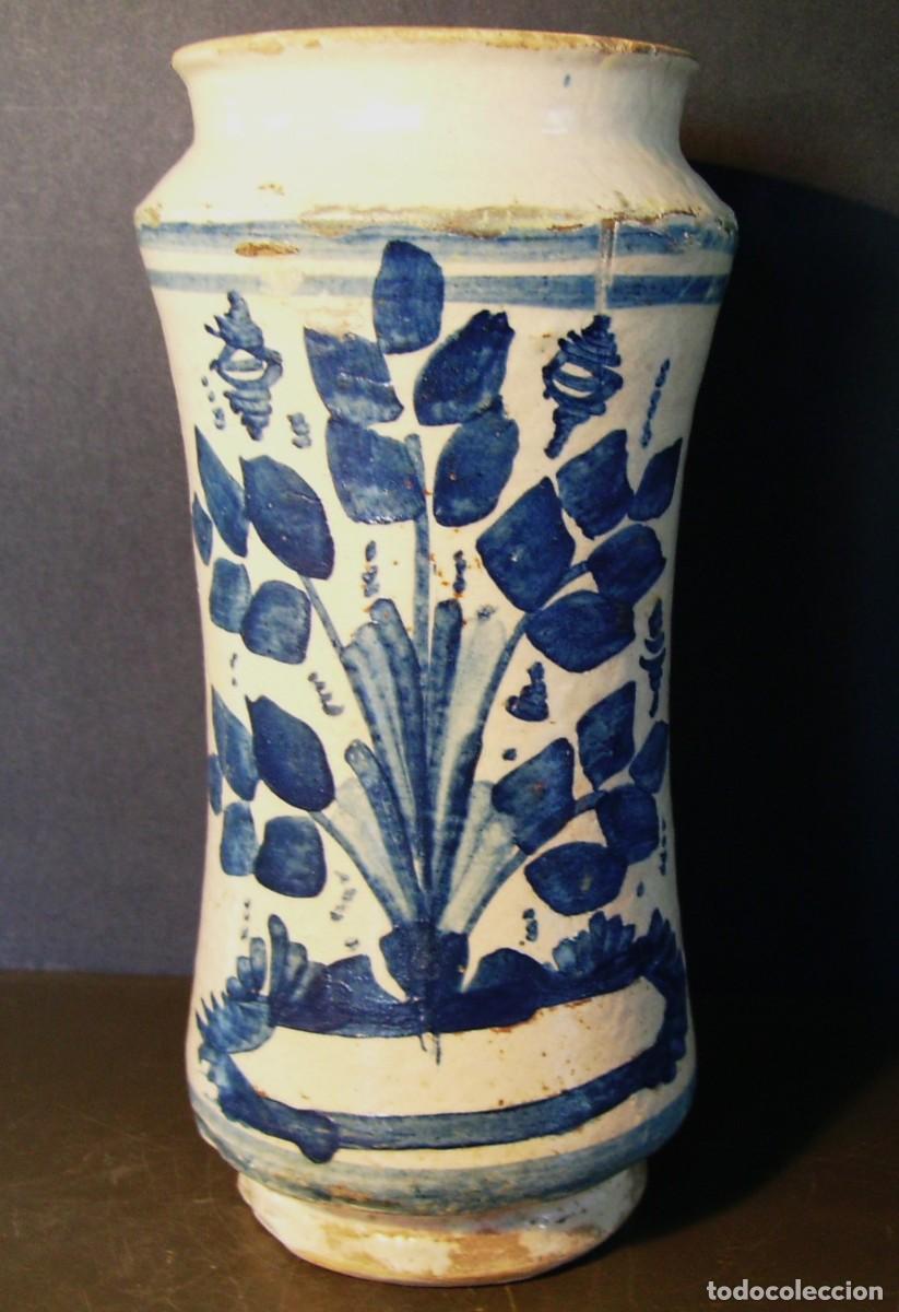 Antiques: ROTUNDO ALBARELO CER&Aacute;MICA DE HELL&Iacute;N XVIII