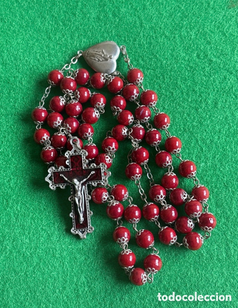 Antiques: Rosario grande con coralina y esmalte con guardapelo (A16)