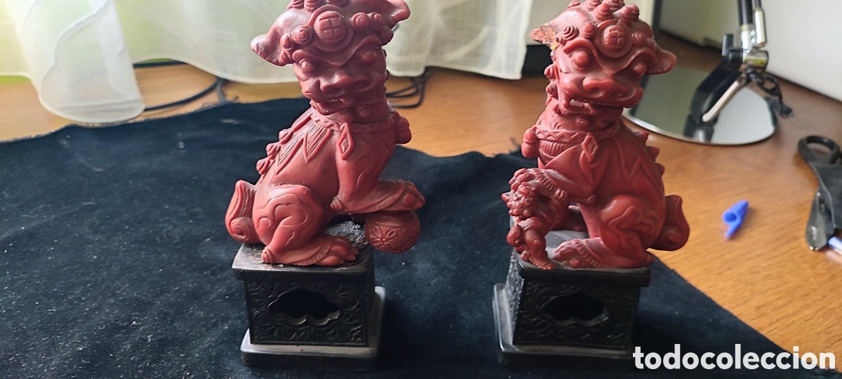 Antiques: Pareja de antiguos dragones foo en resina o pasta roja Kimera