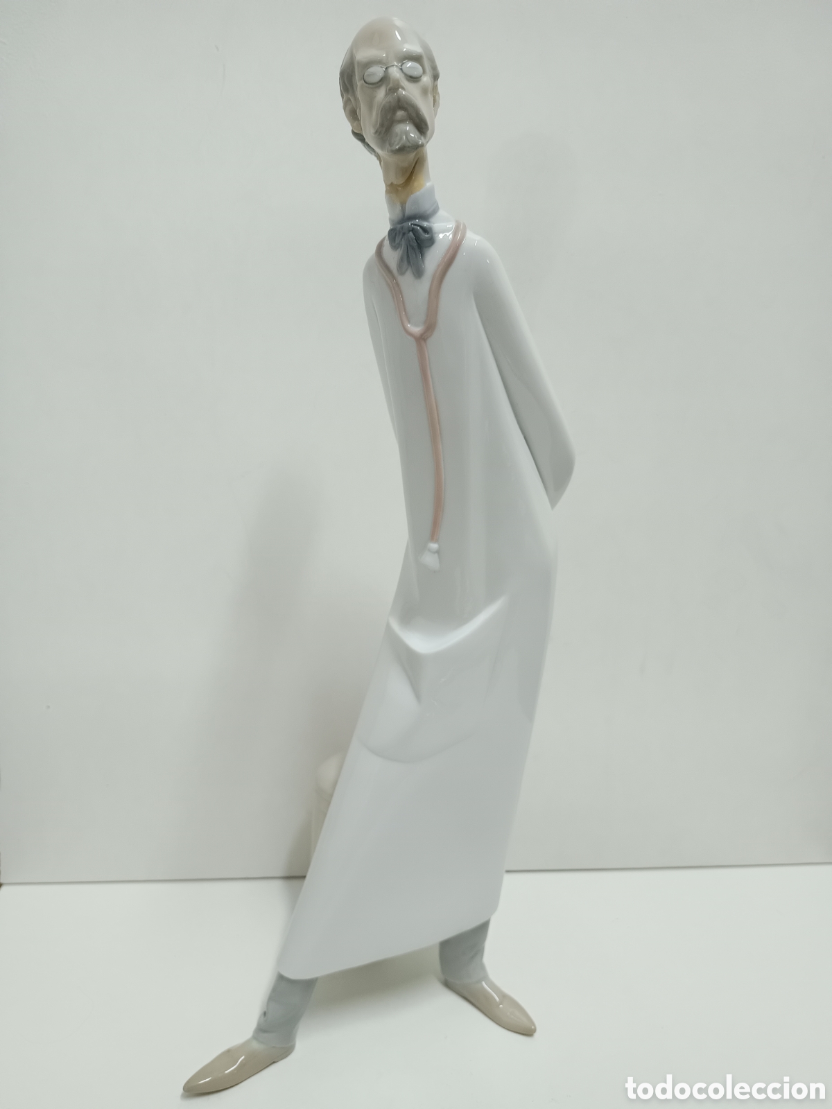 Antiquit&eacute;s: FIGURA DE PORCELANA LLADR&Oacute; M&Eacute;DICO DOCTOR A RESTAURAR - 40cm