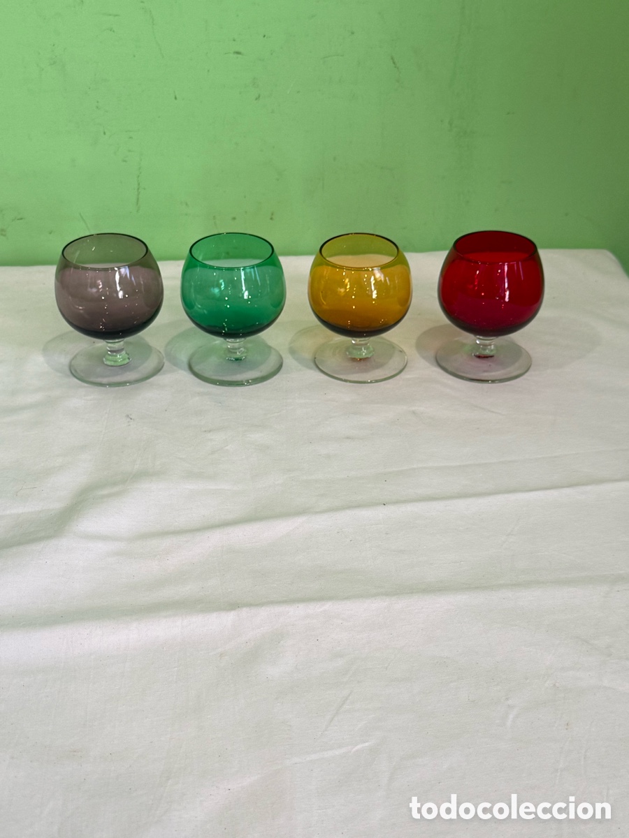 Antiguidades: Juego de 4 copas vintage cristal de colores a&ntilde;os 50-60 decoraci&oacute;n retro