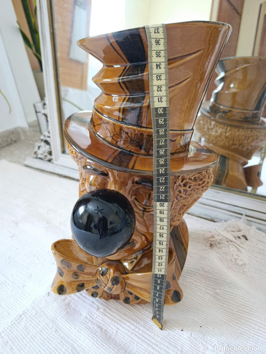 Antig&uuml;edades: Espectacular jarr&oacute;n figurativo de gran formato en cer&aacute;mica esmaltada de Manises (Valencia)